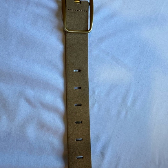 Elegant Tan Women's Belt - Picture 3 of 5